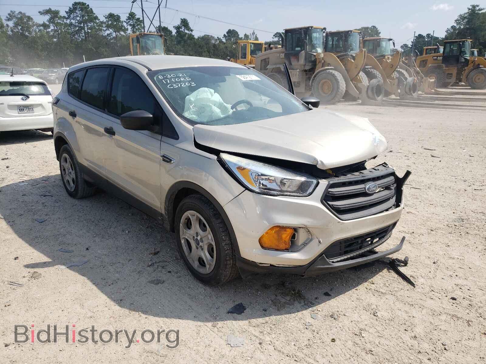 Фотография 1FMCU0F75HUC37203 - FORD ESCAPE 2017