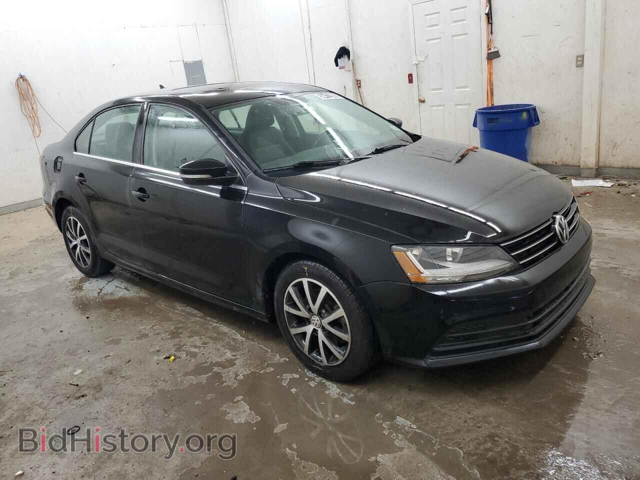 2017 VOLKSWAGEN JETTA - VIN: 3VWDB7AJ6HM402722 - Photo 4