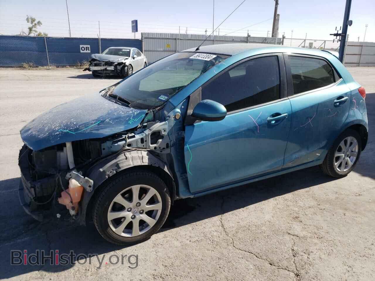 Фотография JM1DE1HY1B0109850 - MAZDA 2 2011