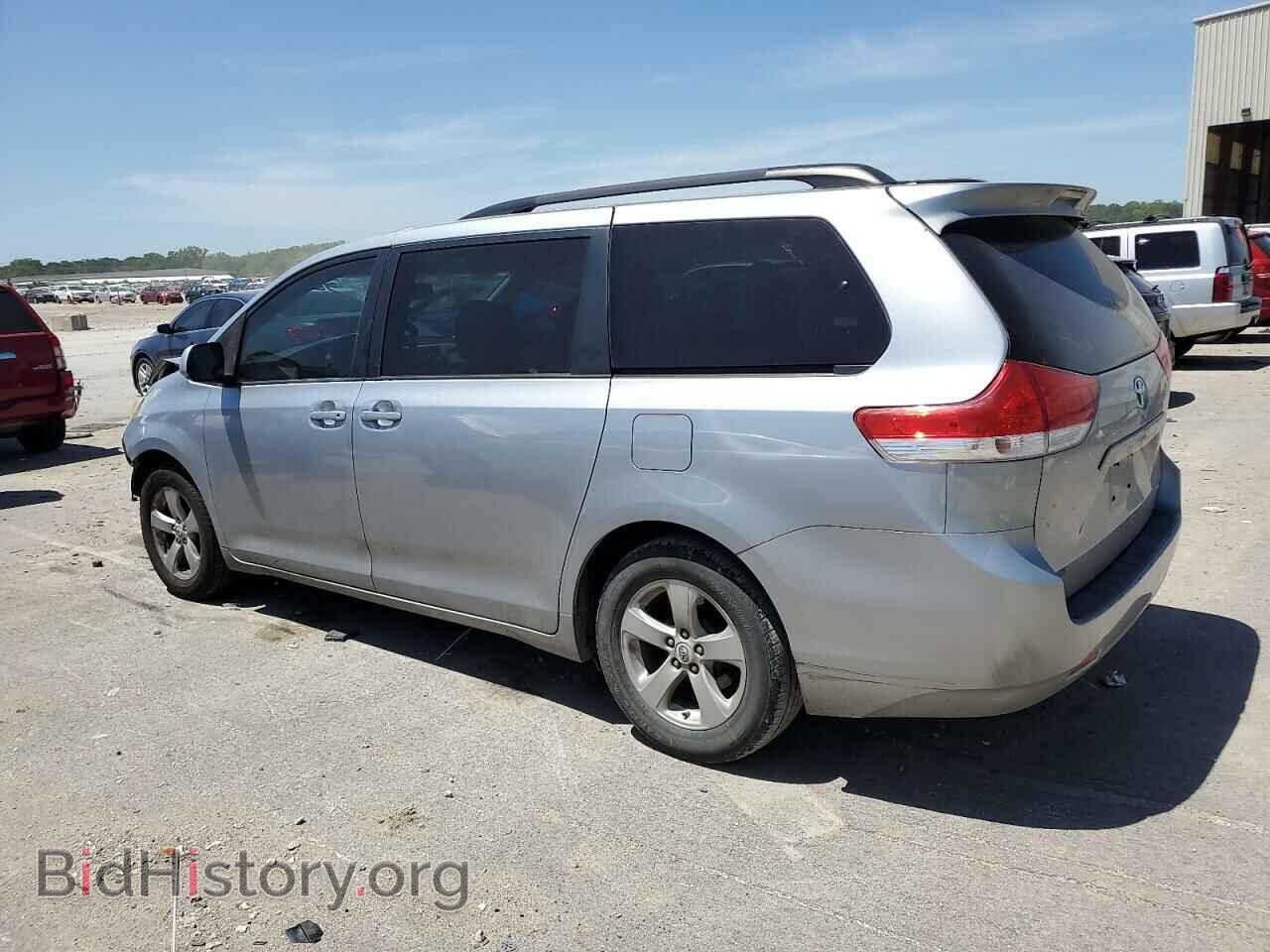 2012 TOYOTA All Models - VIN: 5TDKK3DC3CS207752 - Фото 2