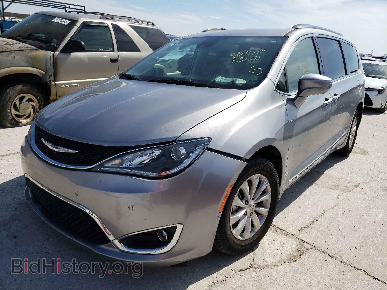 2019 CHRYSLER PACIFICA - VIN: 2C4RC1BG5KR657321 - Photo 2