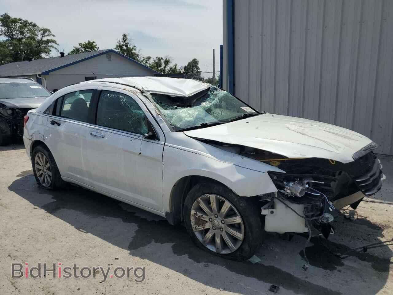 2013 CHRYSLER 200 - VIN: 1C3CCBCG1DN511089 - Фото 4