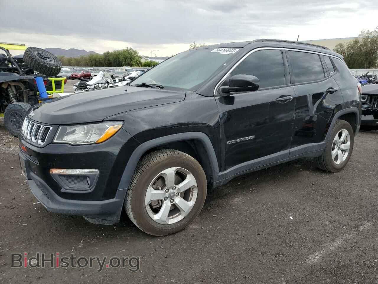 Фотография 3C4NJDBB9HT660562 - JEEP COMPASS 2017