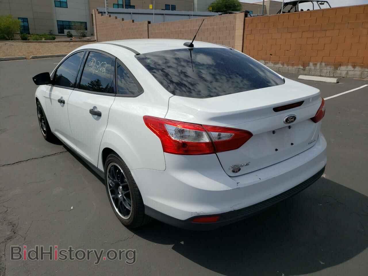 2013 FORD FOCUS - VIN: 1FADP3E26DL269526 - Фото 3