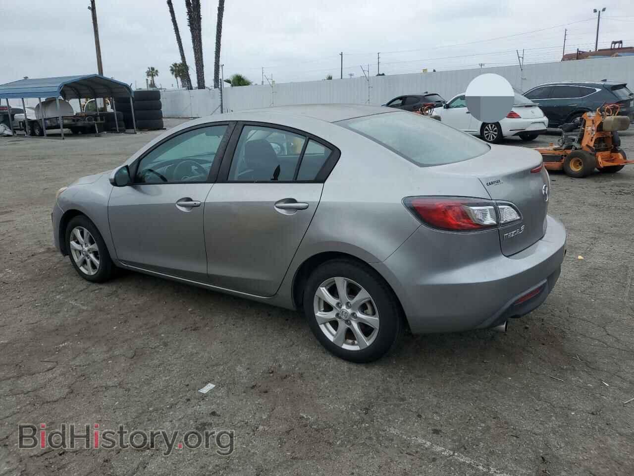 2011 MAZDA 3 - VIN: JM1BL1VG4B1450520 - Фото 2