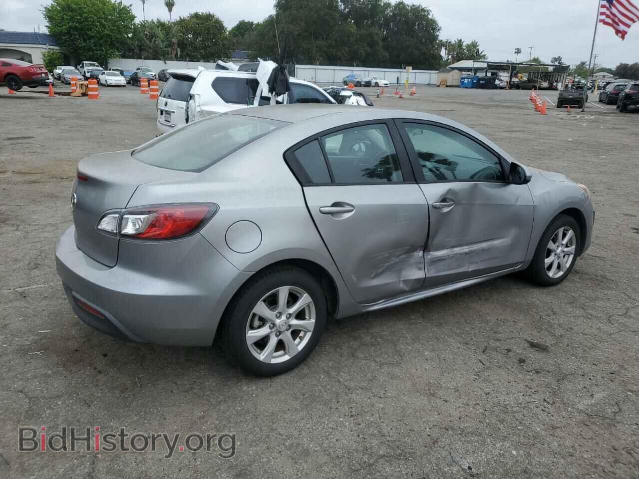 2011 MAZDA 3 - VIN: JM1BL1VG4B1450520 - Фото 3