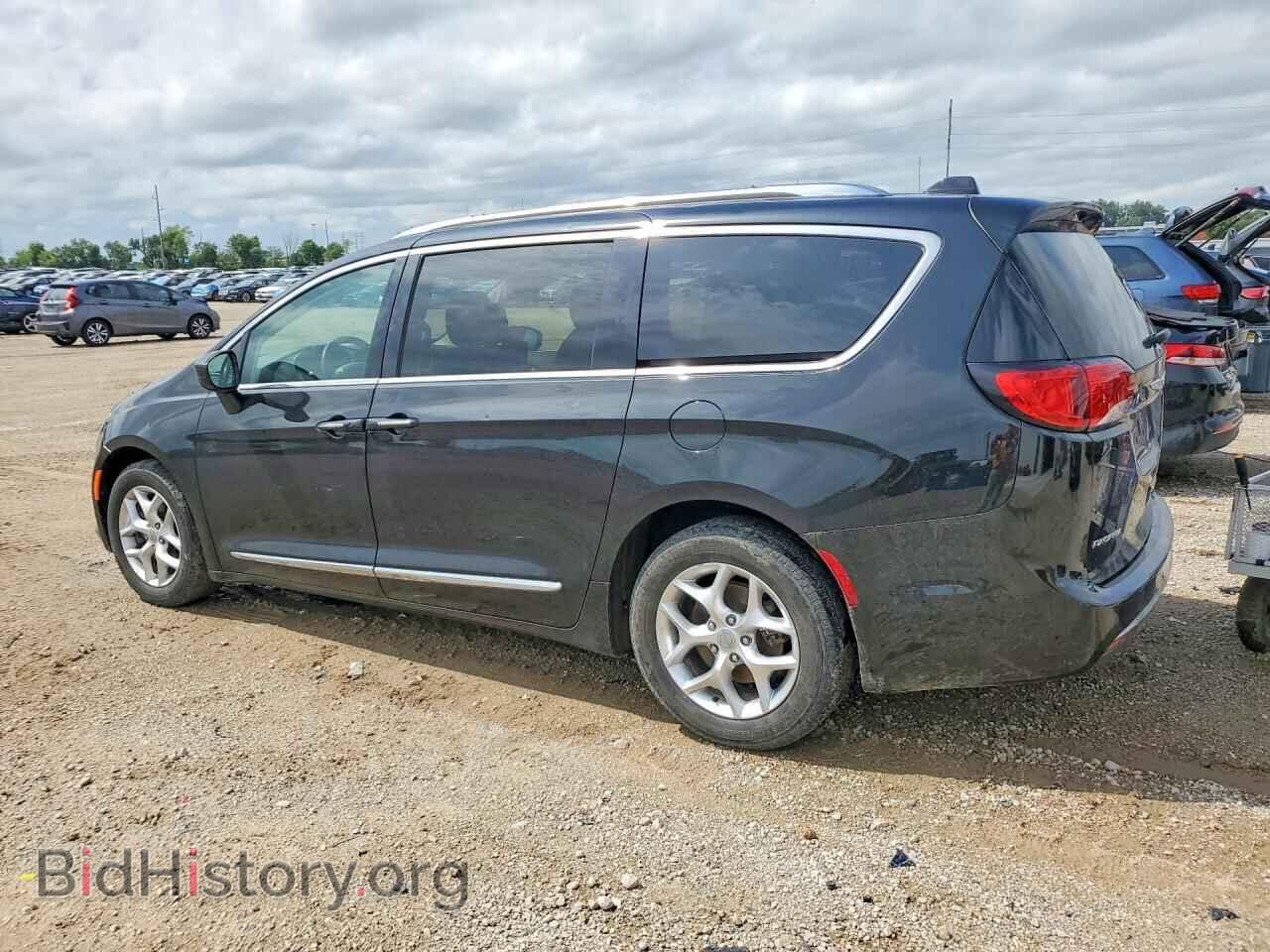 2020 CHRYSLER PACIFICA - VIN: 2C4RC1EG8LR257640 - Photo 2