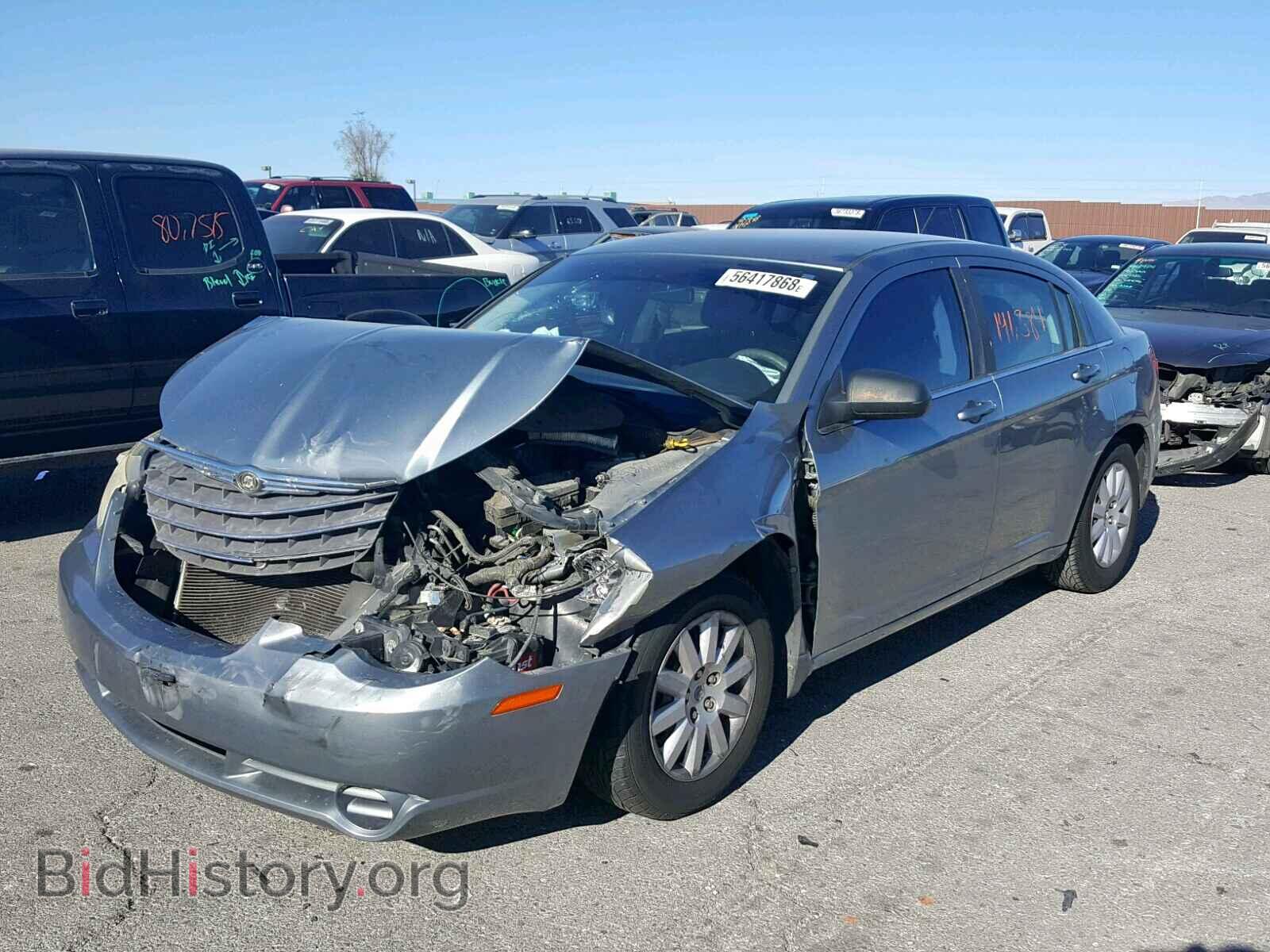 2010 CHRYSLER SEBRING - VIN: 1C3CC4FB0AN199967 - Фото 2