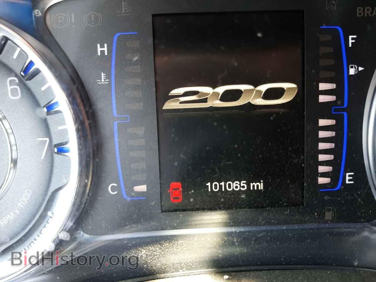 2016 CHRYSLER 200 - VIN: 1C3CCCAB7GN160898 - Фото 8