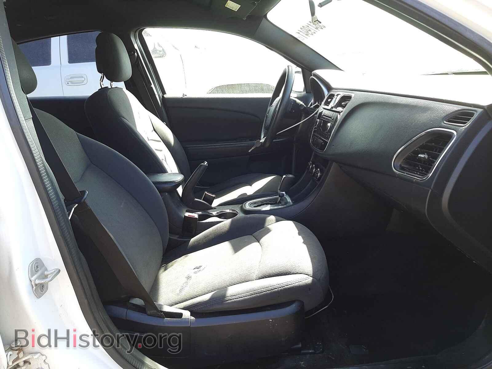 2012 CHRYSLER 200 - VIN: 1C3CCBAB7CN271391 - Фото 5
