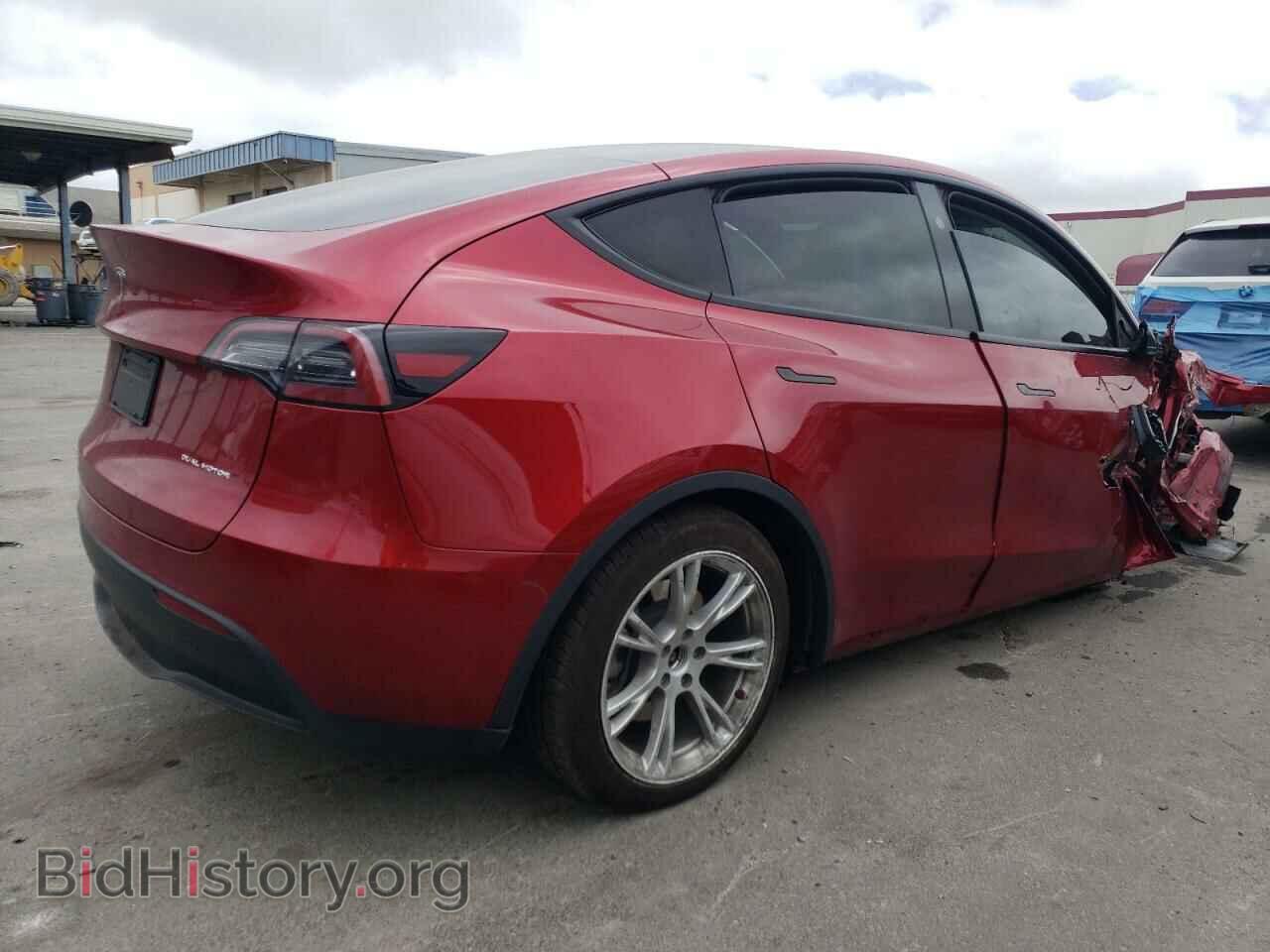 2024 TESLA MODEL Y - VIN: 7SAYGDEE7RF002324 - Фото 3