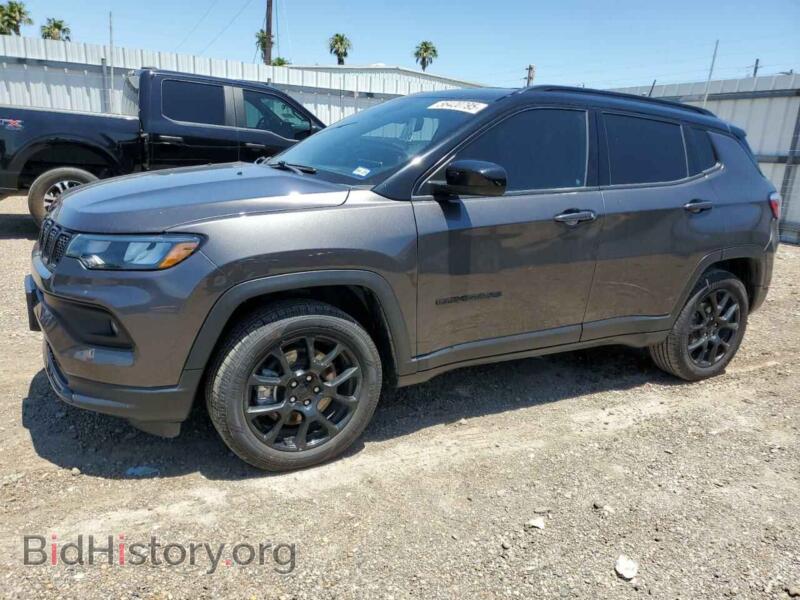 2023 Jeep COMPASS Latitude (VIN 3C4NJDBN2PT512357) — фото 1 из 14, Copart, повреждение: затопление