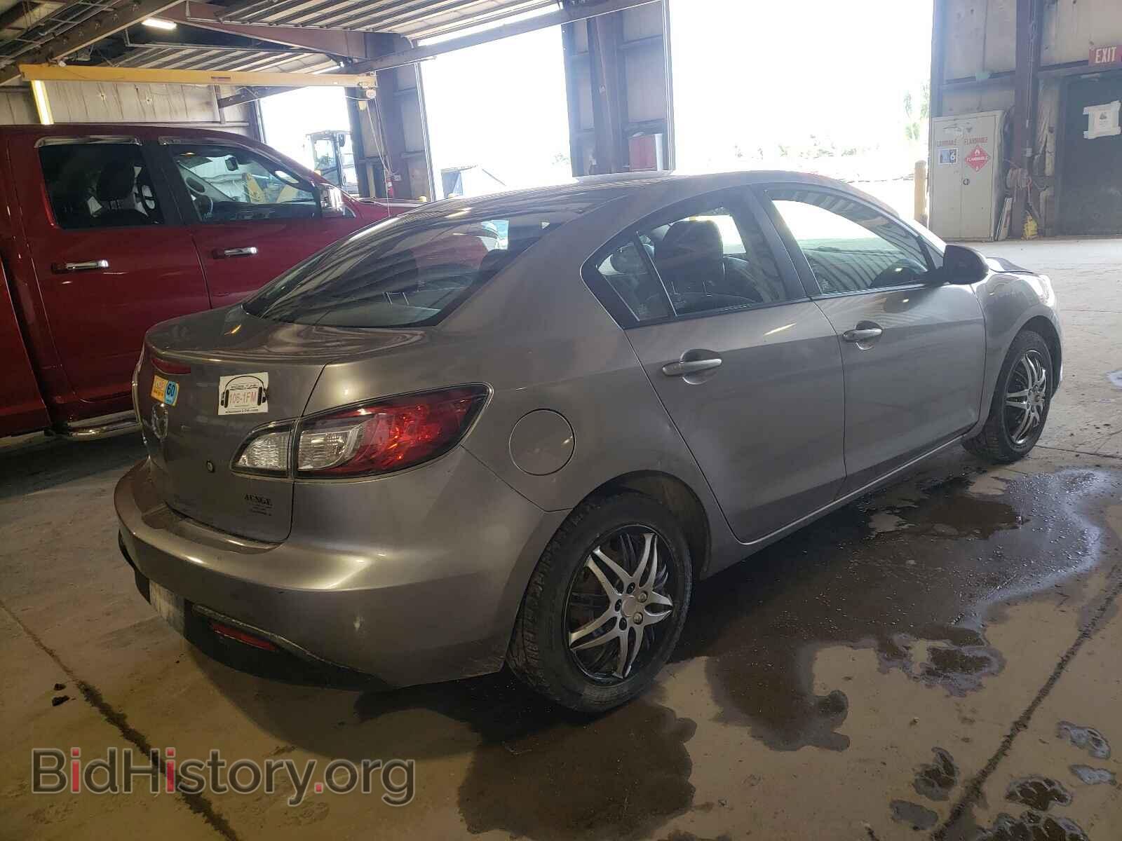 2011 MAZDA 3 - VIN: JM1BL1UF7B1383095 - Фото 4
