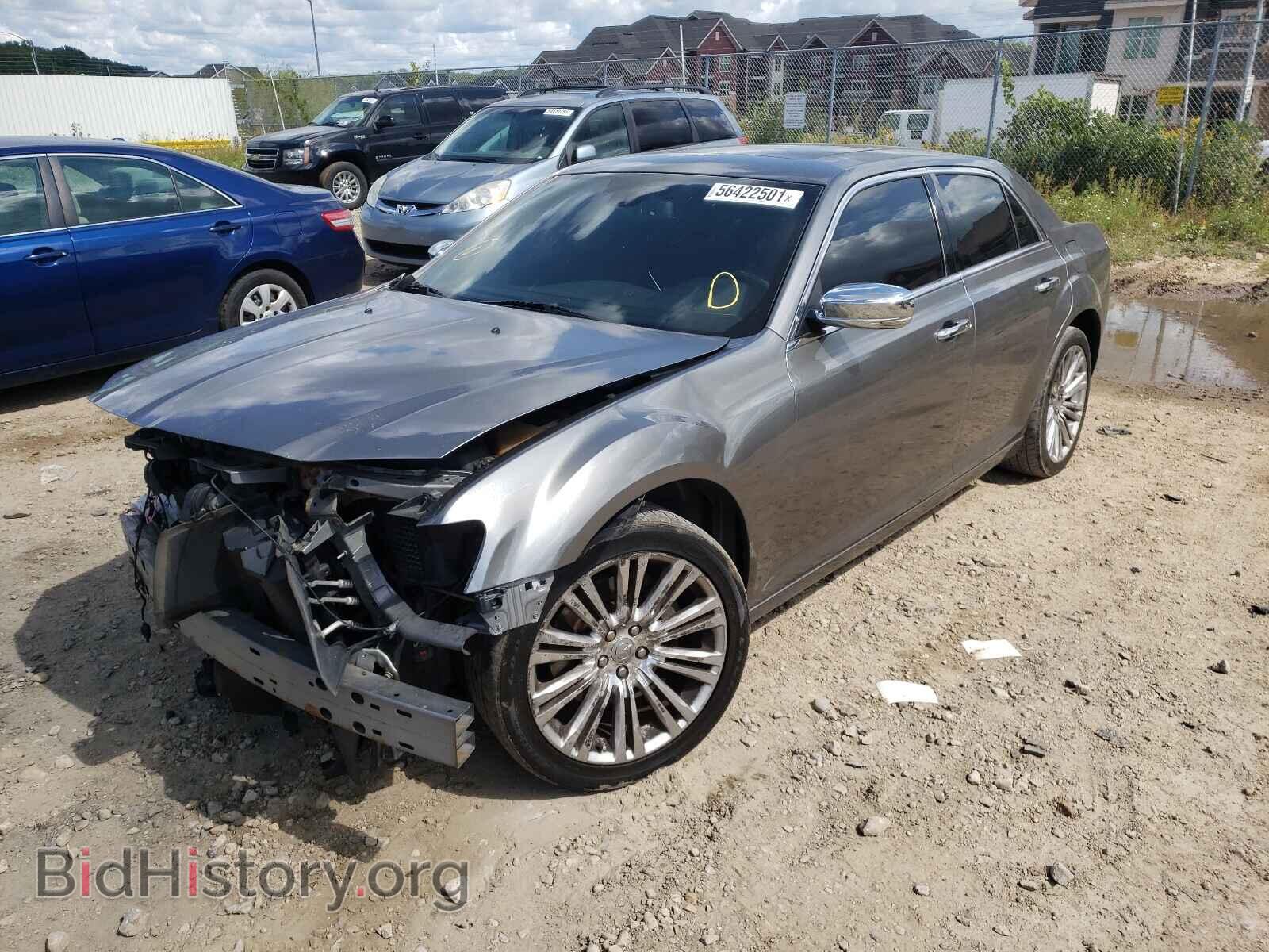 2011 CHRYSLER 300 - VIN: 2C3CA6CTXBH593694 - Фото 2