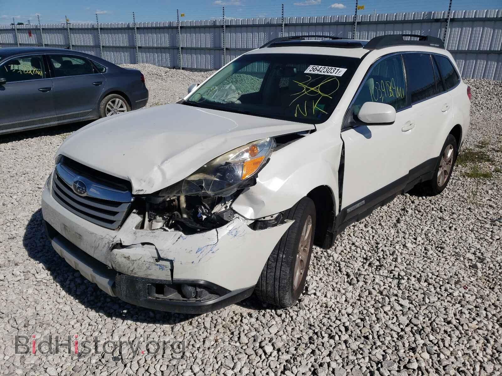2011 SUBARU LEGACY - VIN: 4S4BRDKC3B2368754 - Фото 2