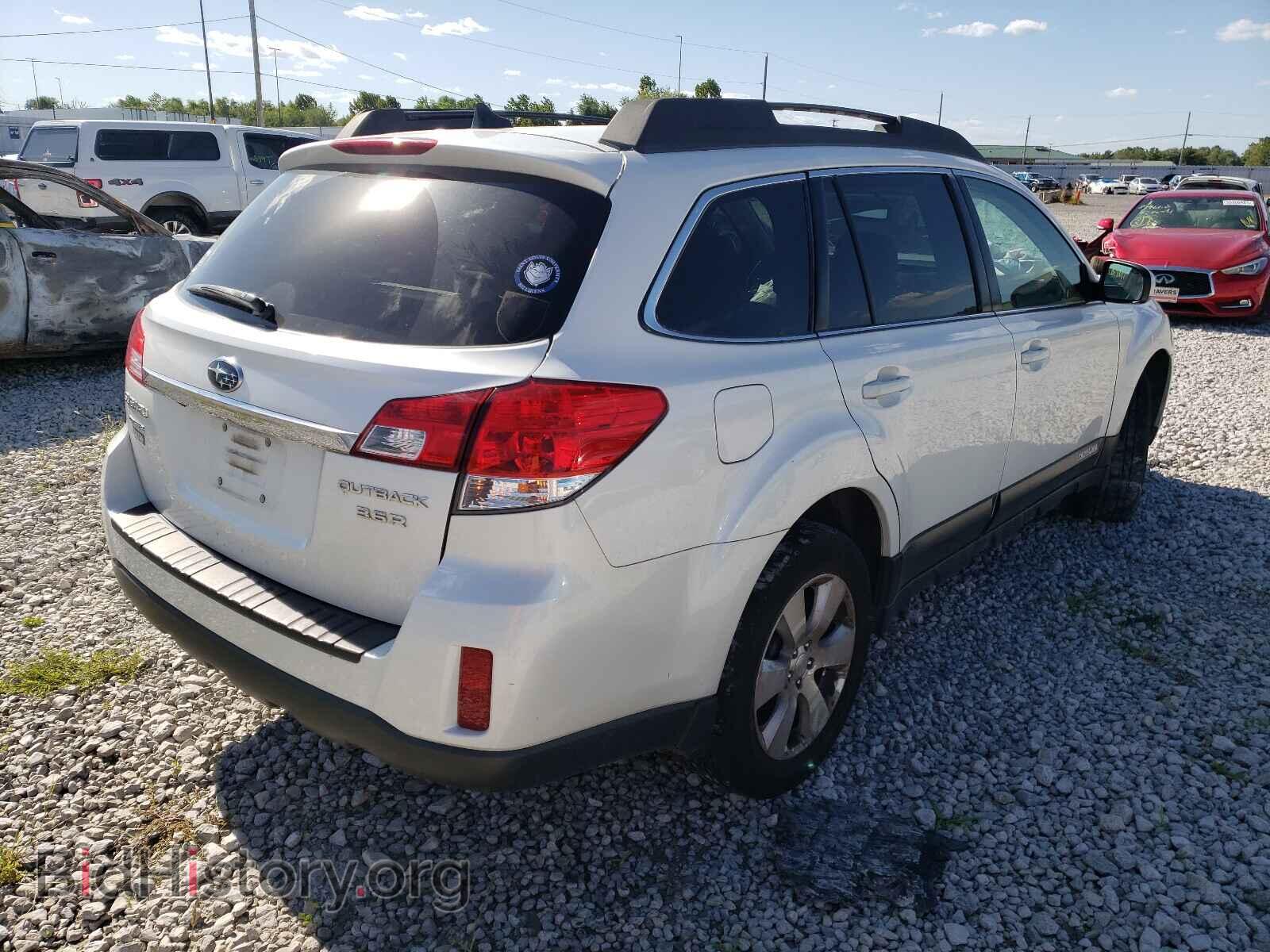 2011 SUBARU LEGACY - VIN: 4S4BRDKC3B2368754 - Фото 4