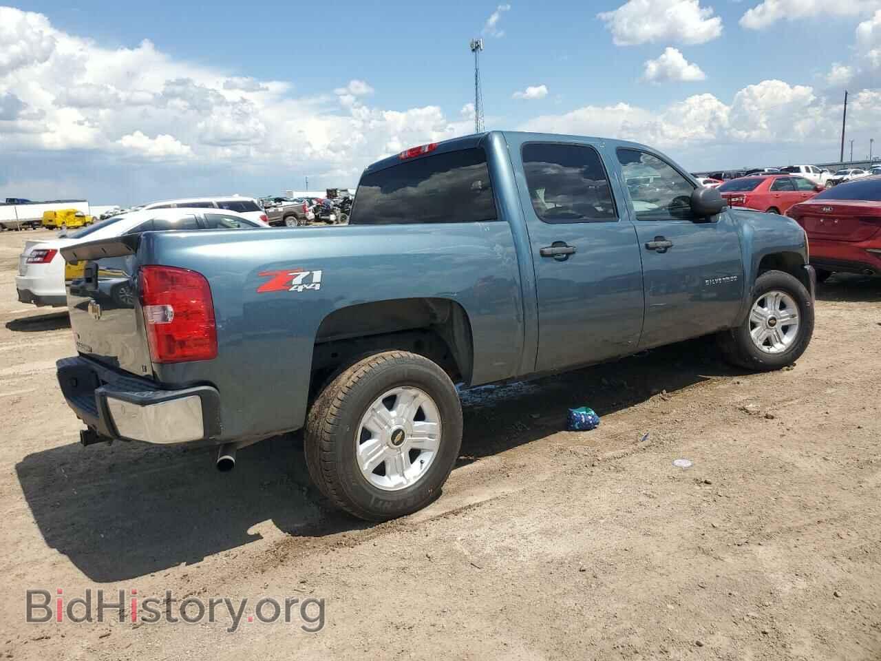 2011 CHEVROLET ALL Models - VIN: 1GCPKSE38BF135590 - Фото 3