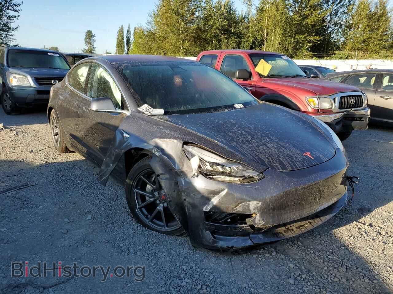 Фотография 5YJ3E1EAXJF014092 - TESLA MODEL 3 2018