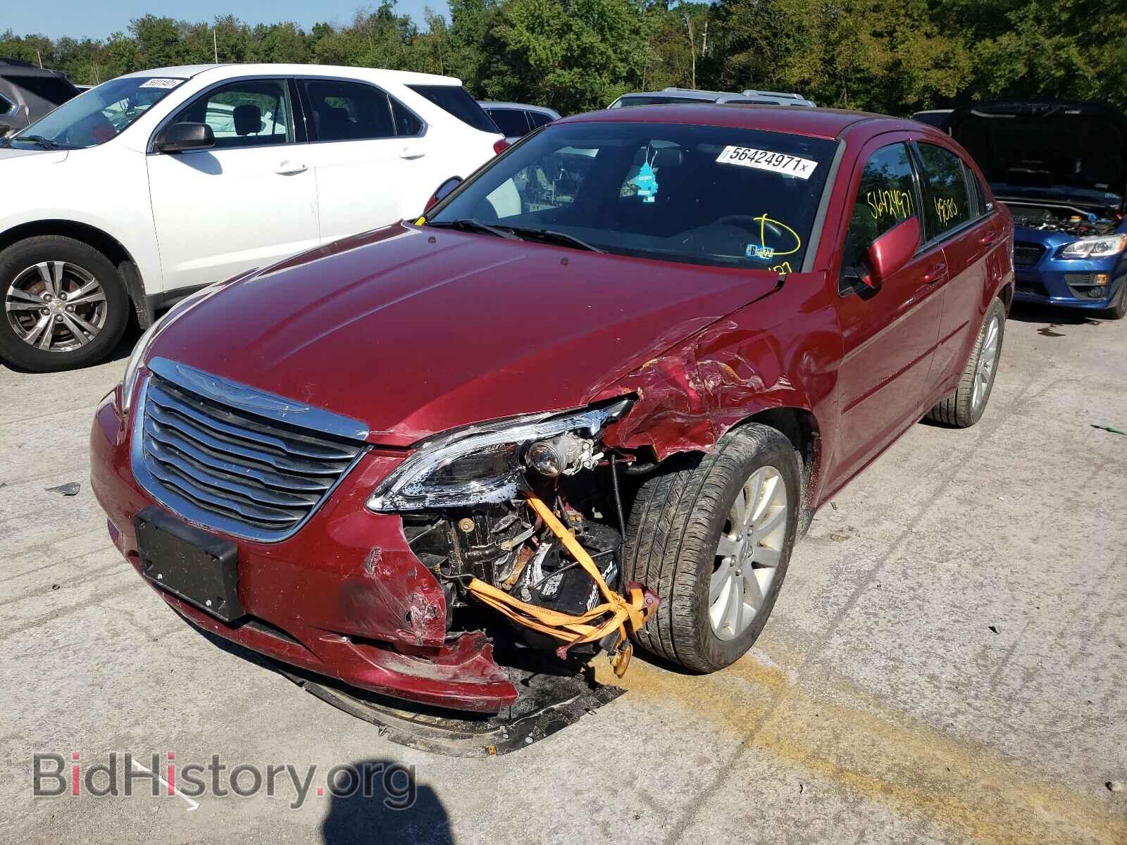 2012 CHRYSLER 200 - VIN: 1C3CCBBBXCN154998 - Фото 2