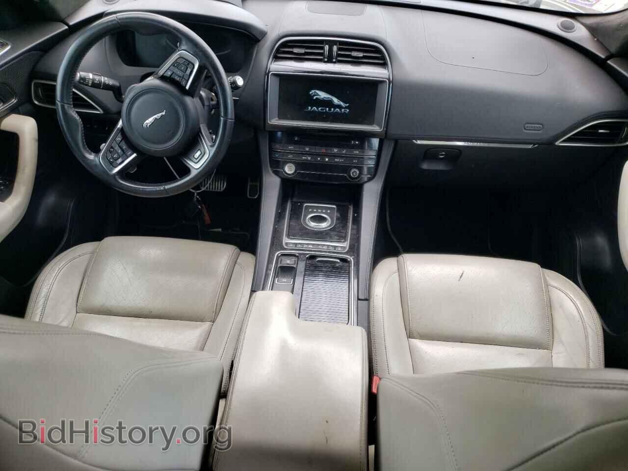 2017 JAGUAR F-PACE - VIN: SADCP2BV2HA050910 - Фото 8
