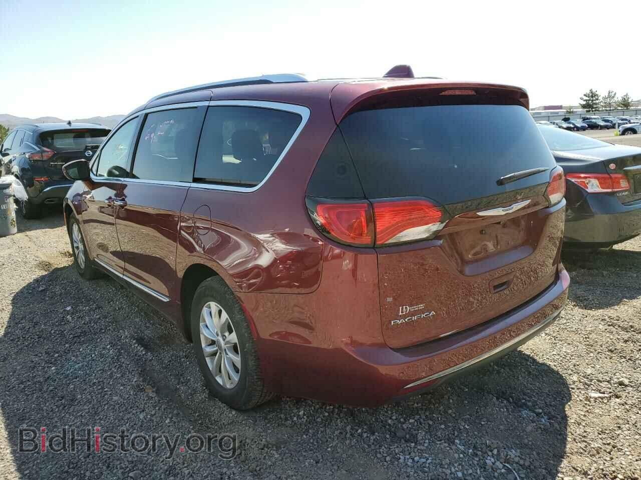 2018 CHRYSLER PACIFICA - VIN: 2C4RC1BG4JR331296 - Фото 3