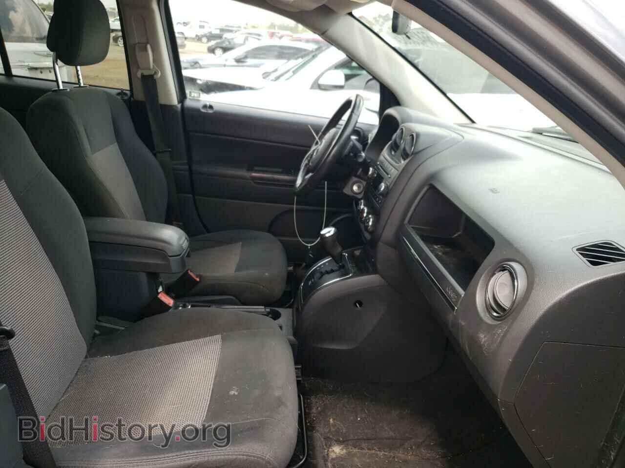2011 JEEP COMPASS - VIN: 1J4NF1FB1BD212575 - Фото 5