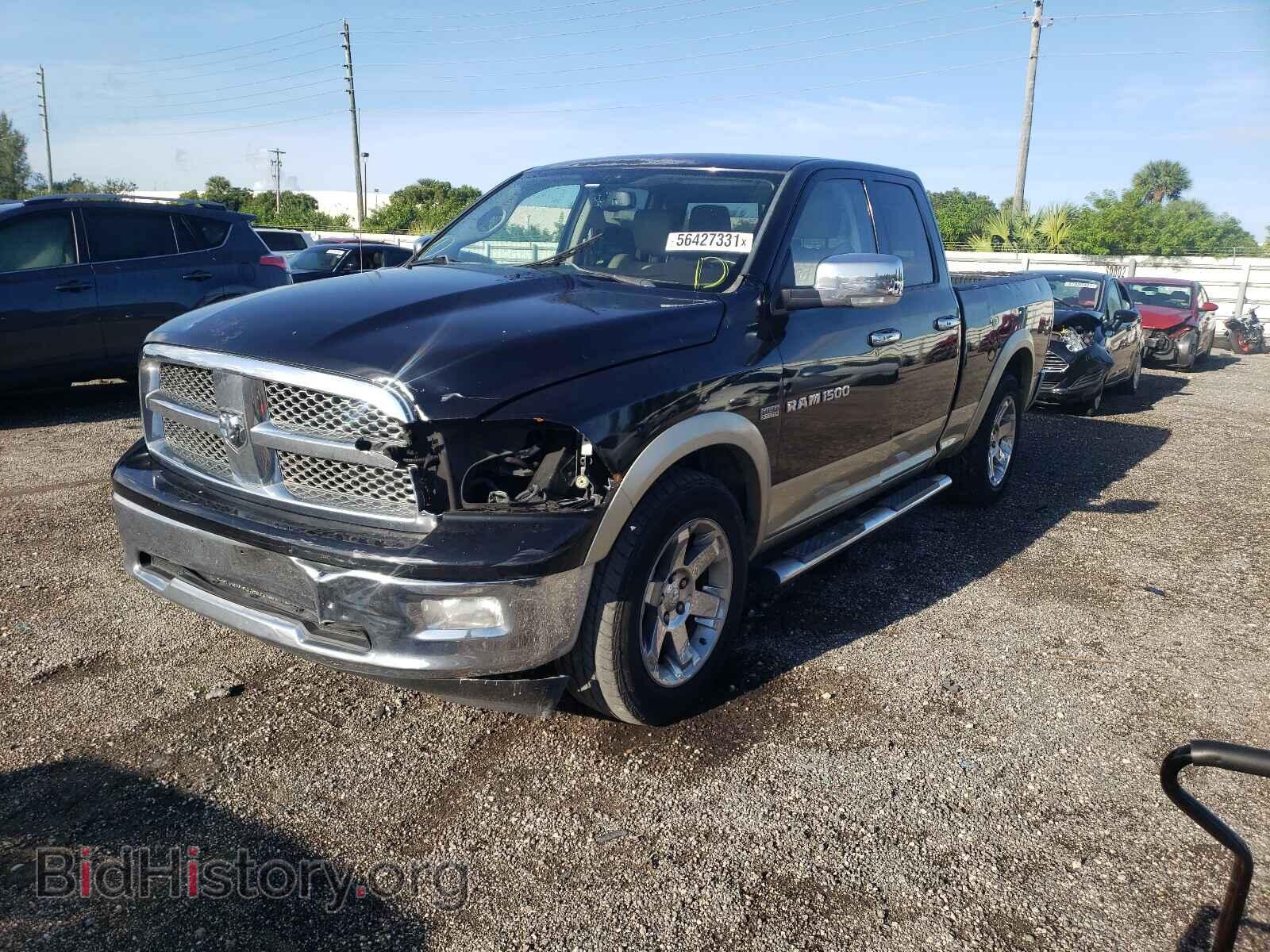 2011 DODGE RAM 1500 - VIN: 1D7RB1GT9BS530570 - Фото 2