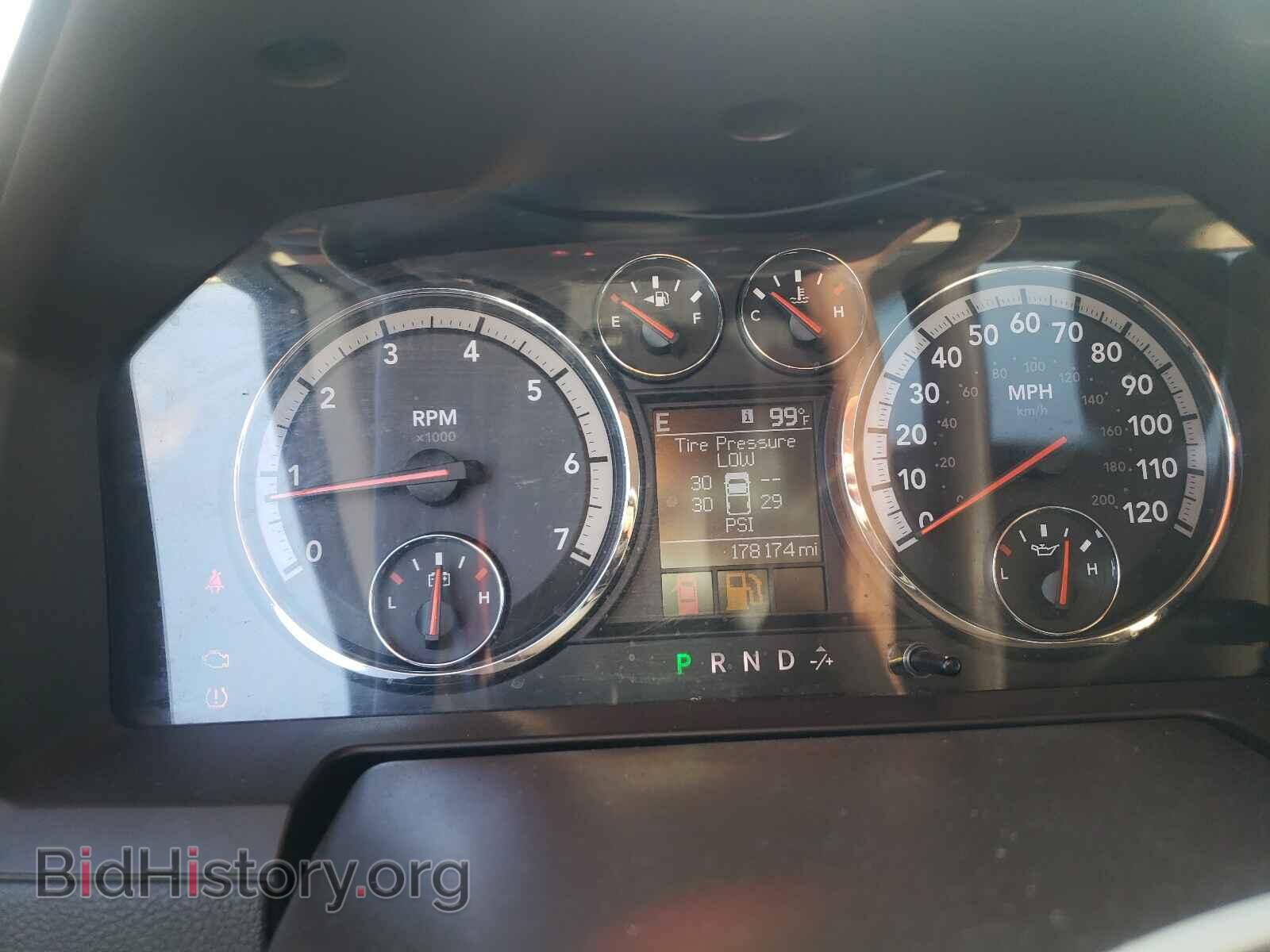 2011 DODGE RAM 1500 - VIN: 1D7RB1GT9BS530570 - Фото 8