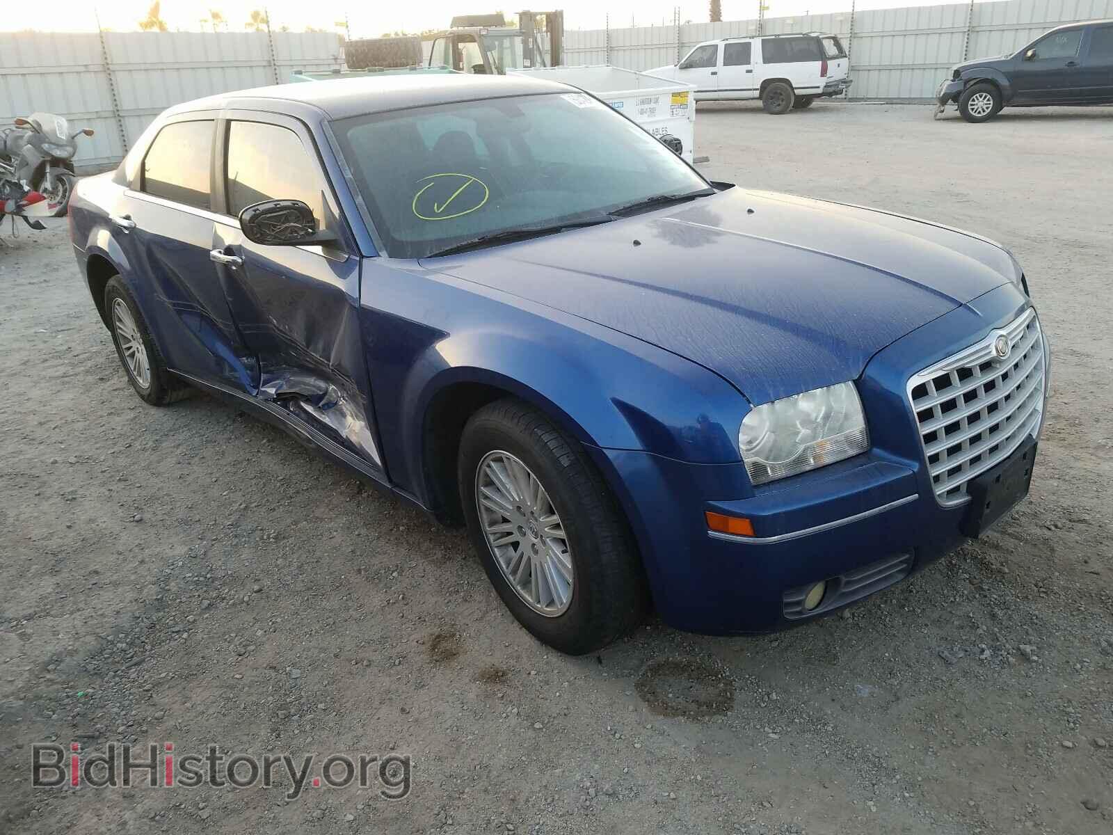 Photo 2C3CA4CD9AH329295 - CHRYSLER 300 2010