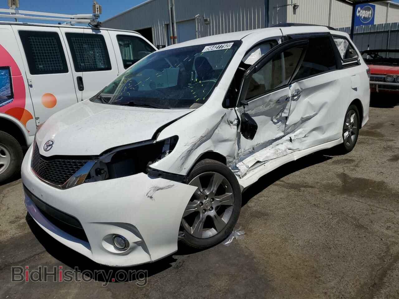 2014 TOYOTA SIENNA - VIN: 5TDXK3DC5ES443473 - Фото 2
