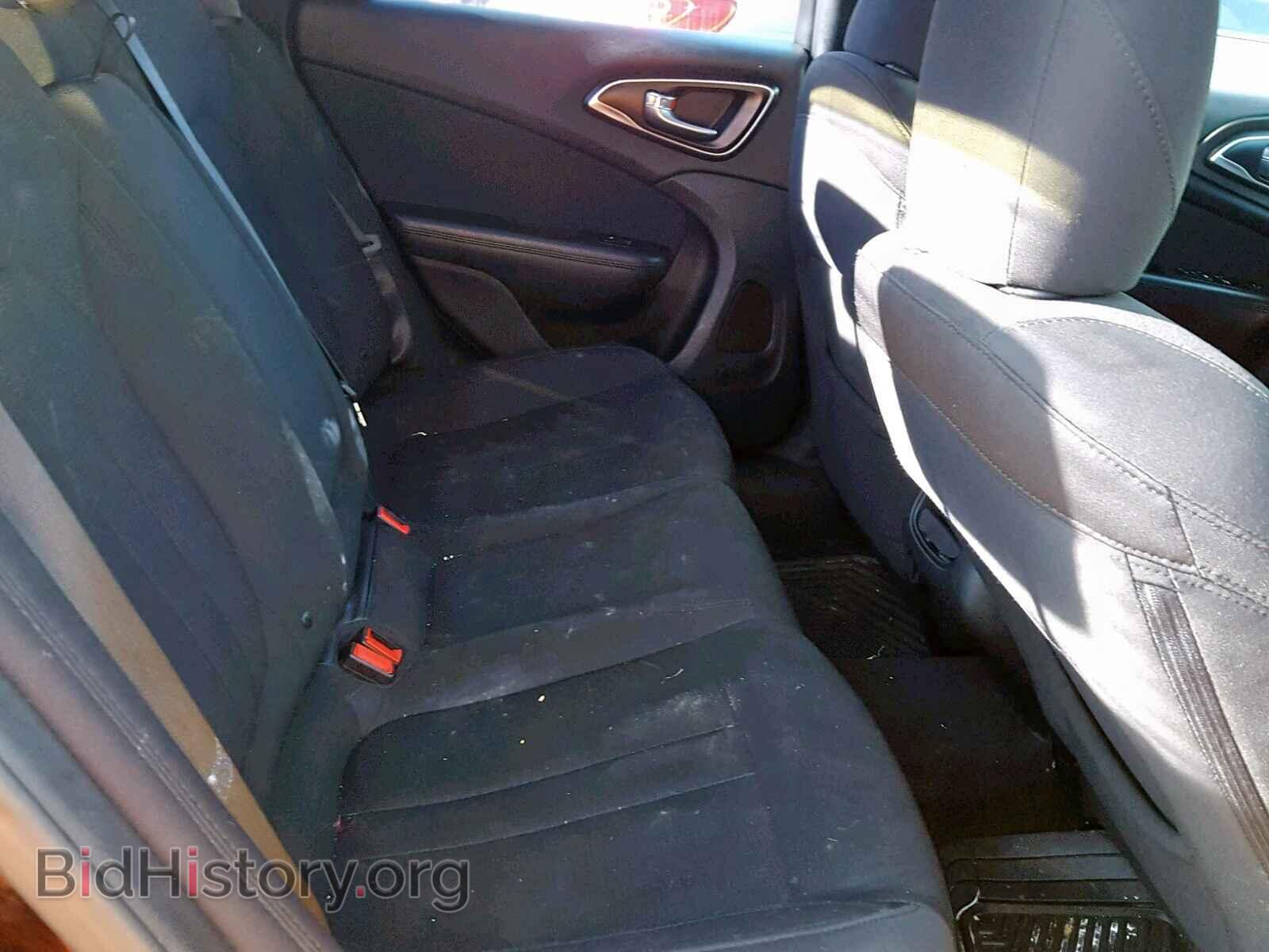 2016 CHRYSLER 200 - VIN: 1C3CCCAB1GN151047 - Фото 6