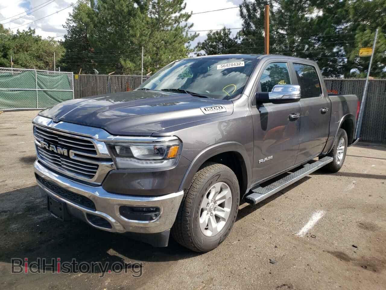 2020 RAM 1500 - VIN: 1C6SRFJT2LN282831 - Фото 2