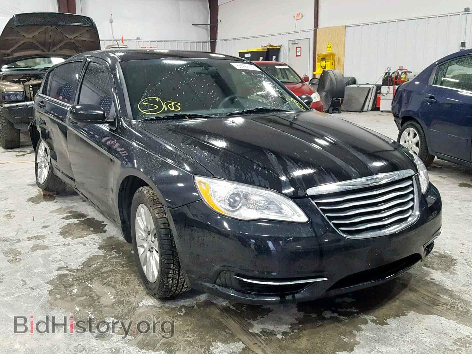 Photo 1C3BC4FB1BN542959 - CHRYSLER 200 2011