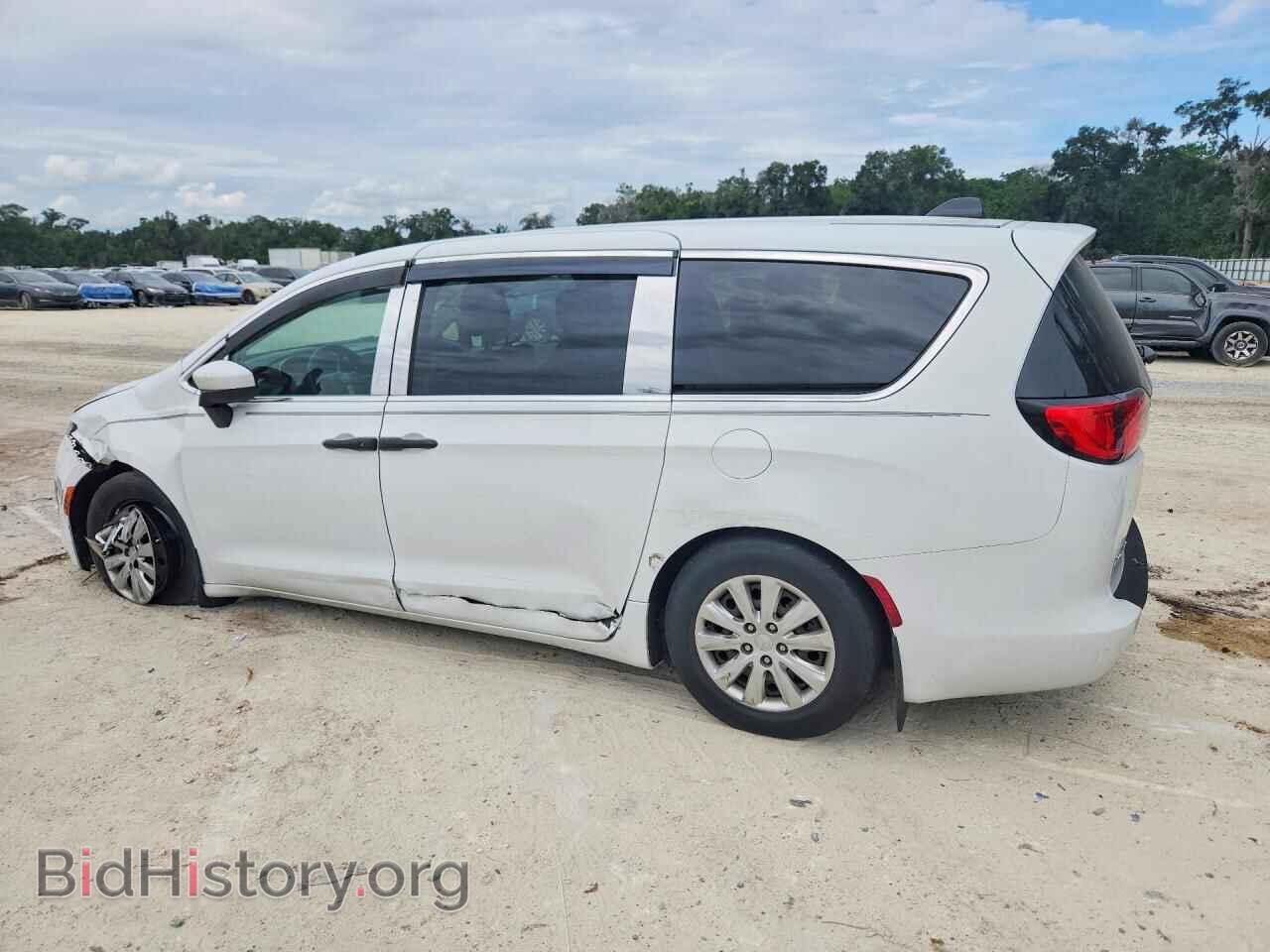 2018 CHRYSLER PACIFICA - VIN: 2C4RC1AG5JR247974 - Photo 2