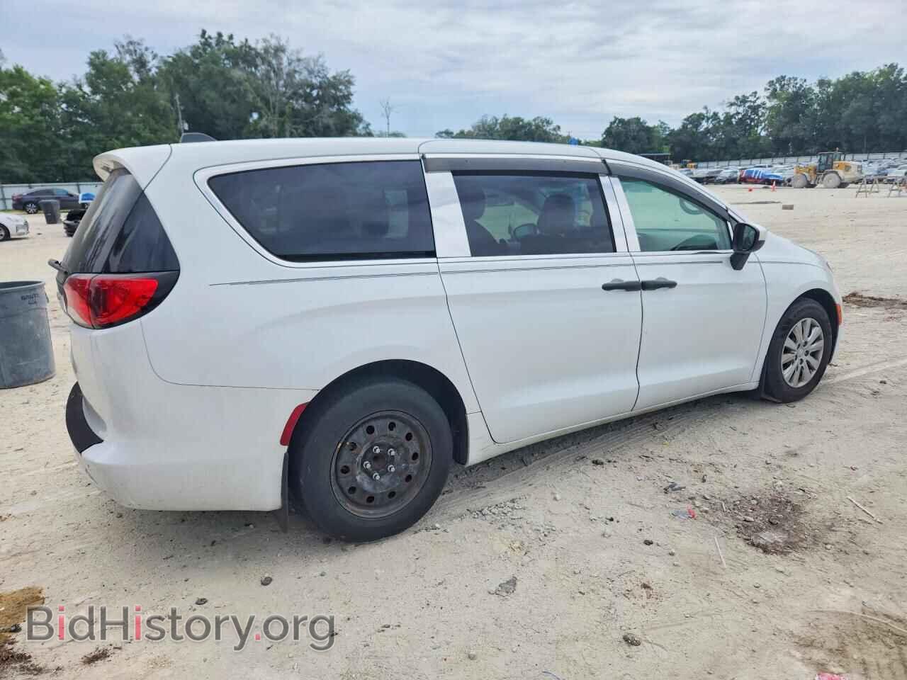 2018 CHRYSLER PACIFICA - VIN: 2C4RC1AG5JR247974 - Photo 3