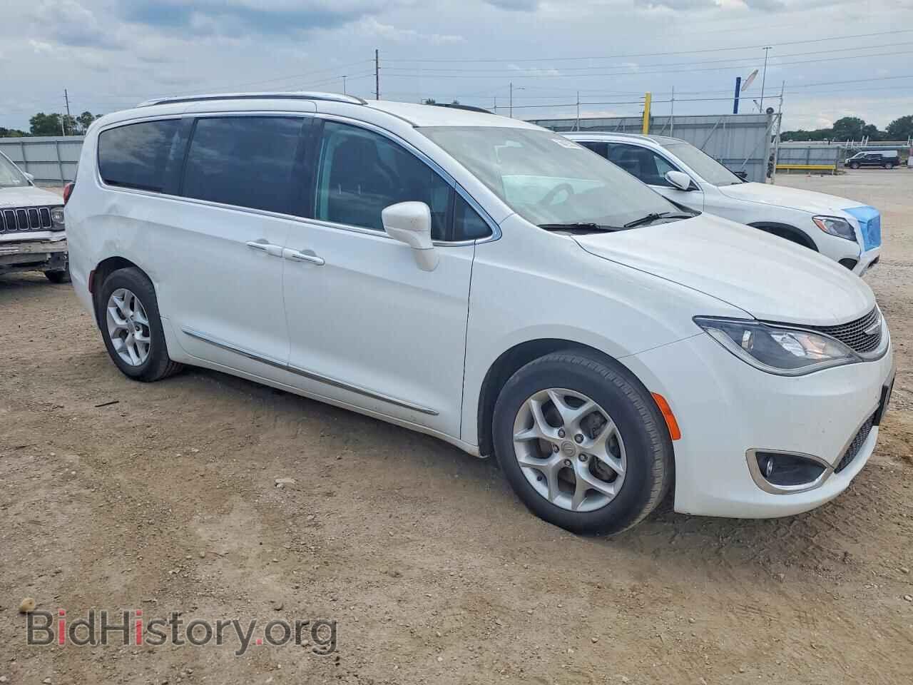 2017 CHRYSLER PACIFICA - VIN: 2C4RC1EG0HR570186 - Фото 4