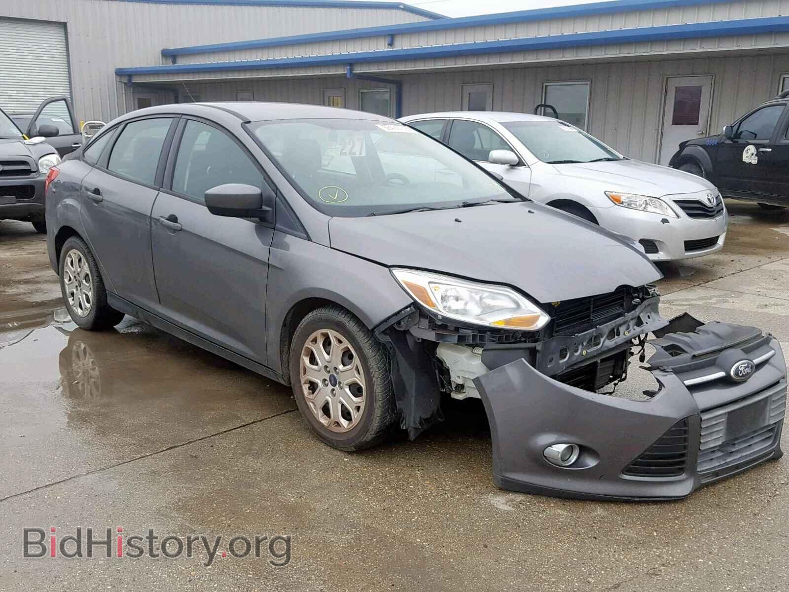 Photo 1FAHP3F29CL316014 - FORD FOCUS SE 2012