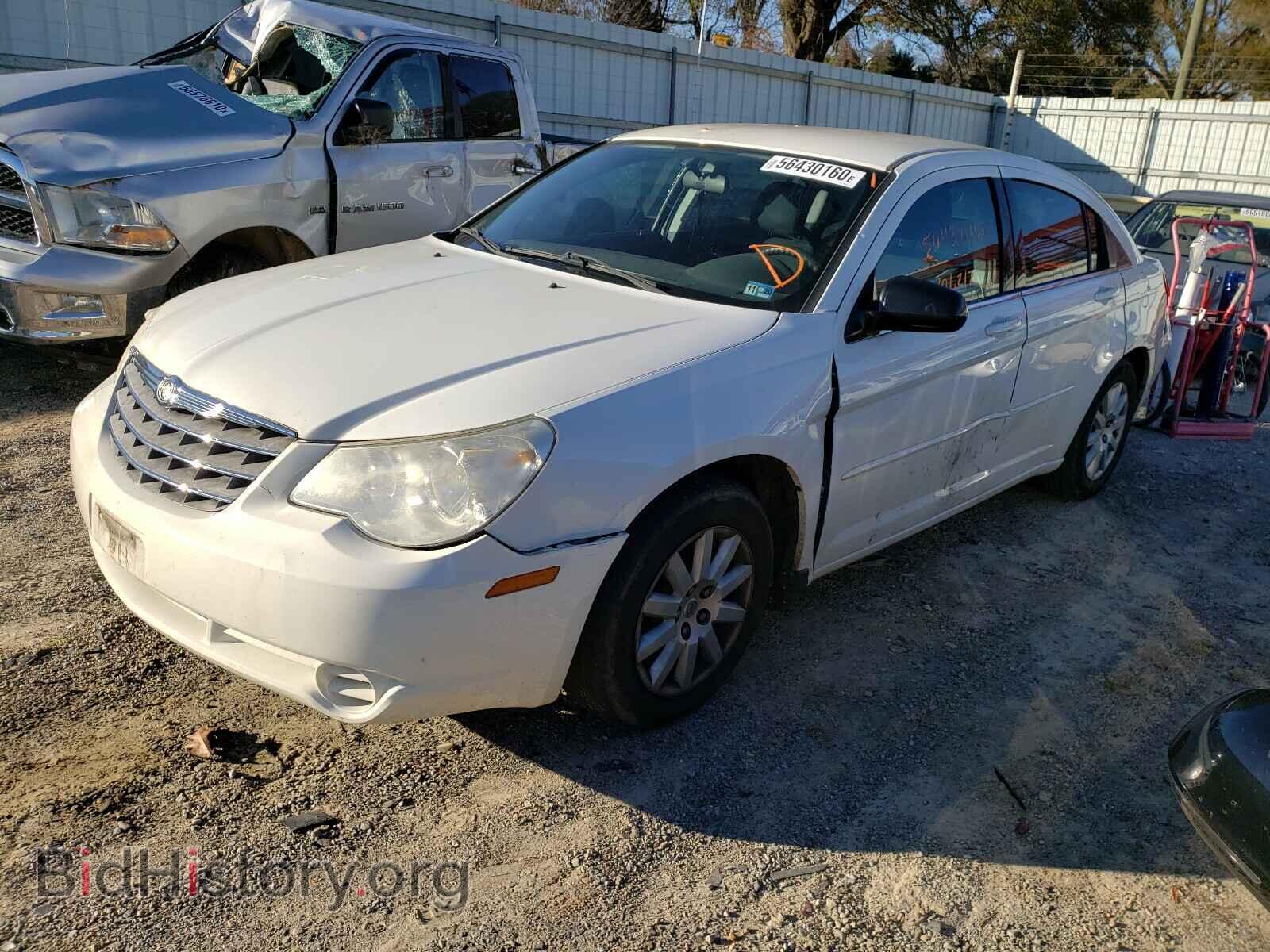 2010 CHRYSLER SEBRING - VIN: 1C3CC4FB5AN162123 - Фото 2