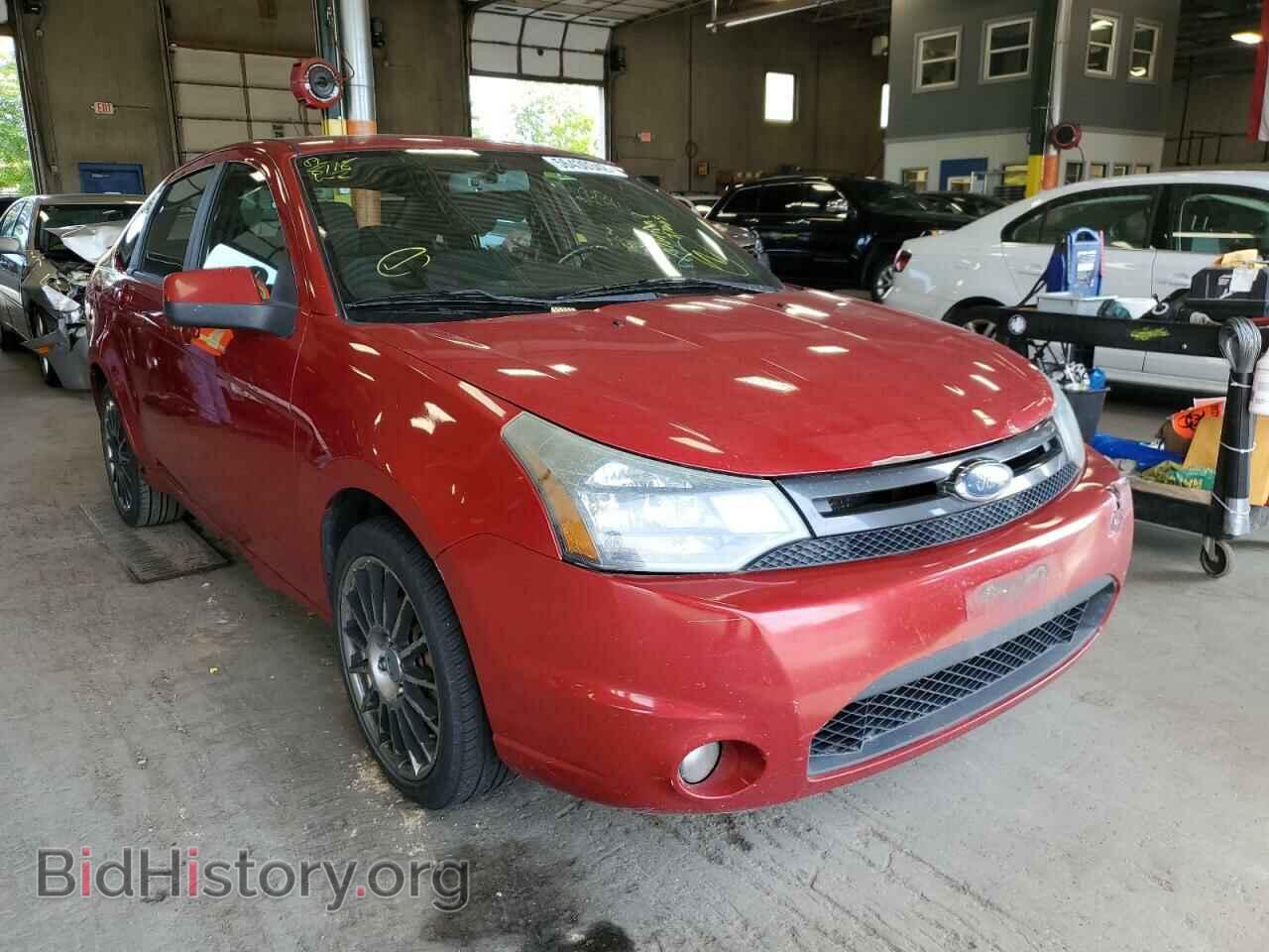 Photo 1FAHP3GN9AW229704 - FORD FOCUS 2010