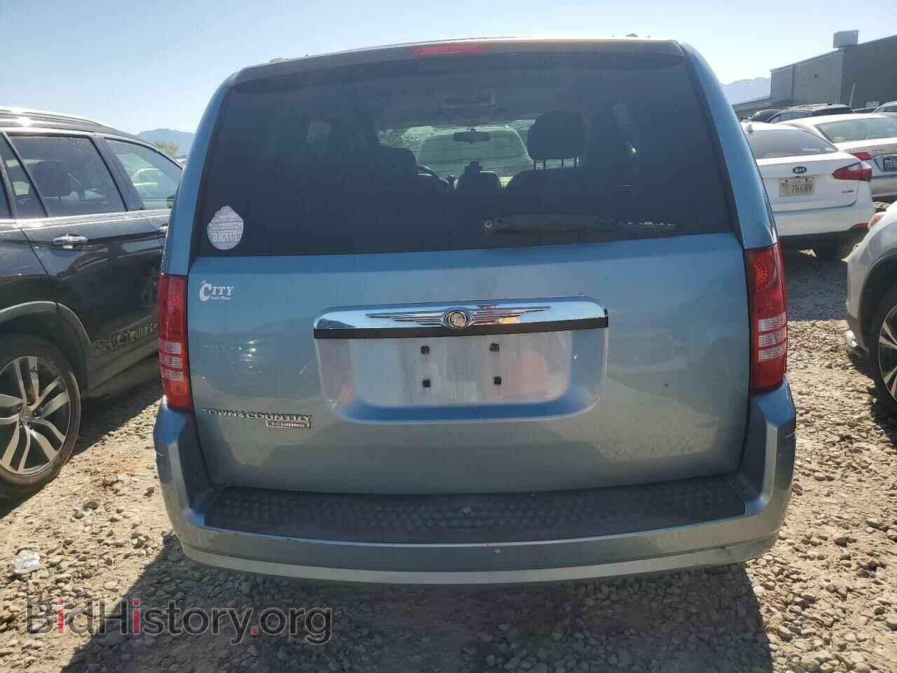 2008 CHRYSLER MINIVAN - VIN: 2A8HR54P68R657361 - Фото 6