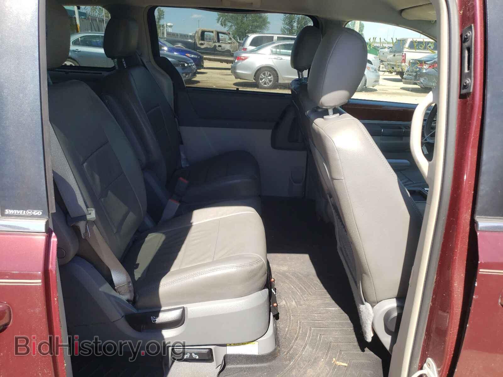 2009 CHRYSLER MINIVAN - VIN: 2A8HR54109R567622 - Фото 6
