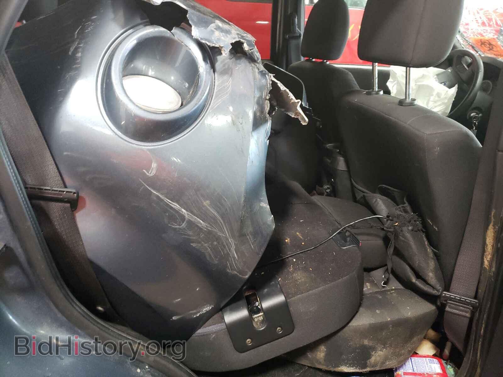 2011 FORD ESCAPE - VIN: 1FMCU0D78BKB96300 - Фото 6