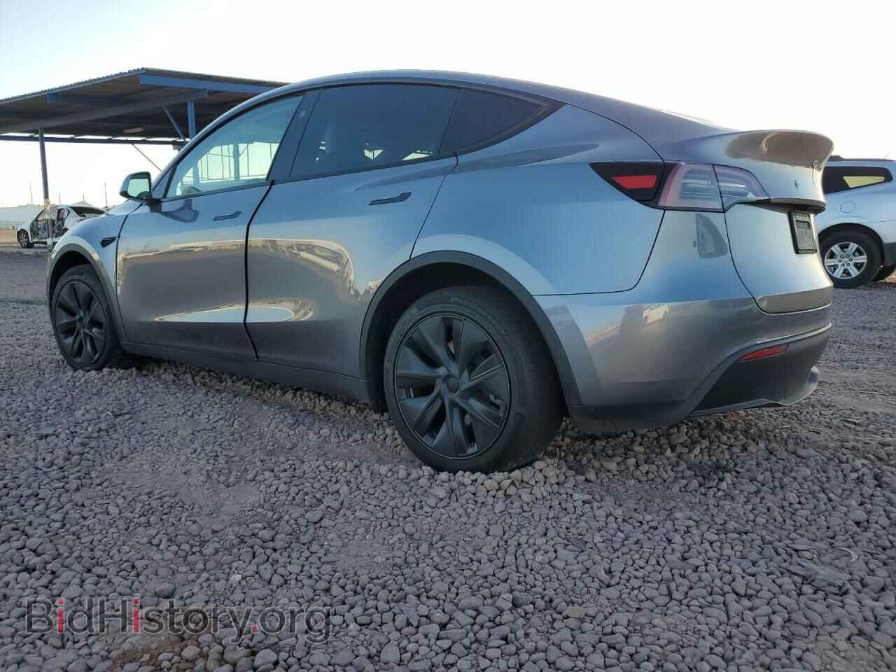 2024 TESLA MODEL Y - VIN: 7SAYGAEEXRF211507 - Photo 2