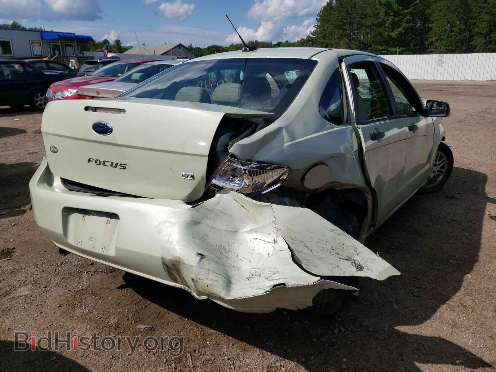 2011 FORD FOCUS - VIN: 1FAHP3FN6BW131992 - Фото 4