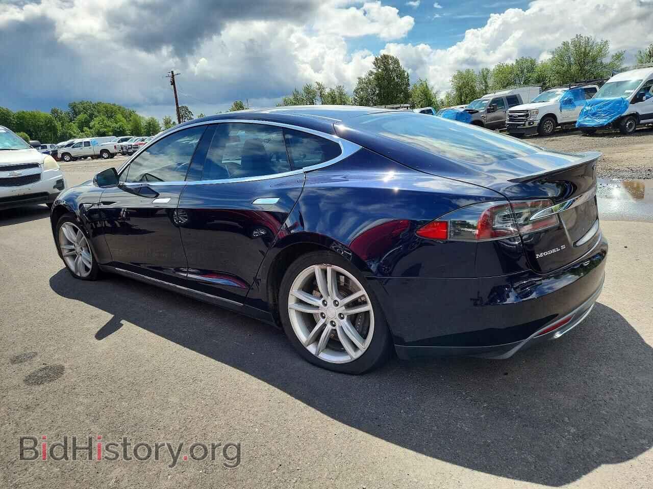 2014 TESLA MODEL S - VIN: 5YJSA1H17EFP47435 - Фото 2