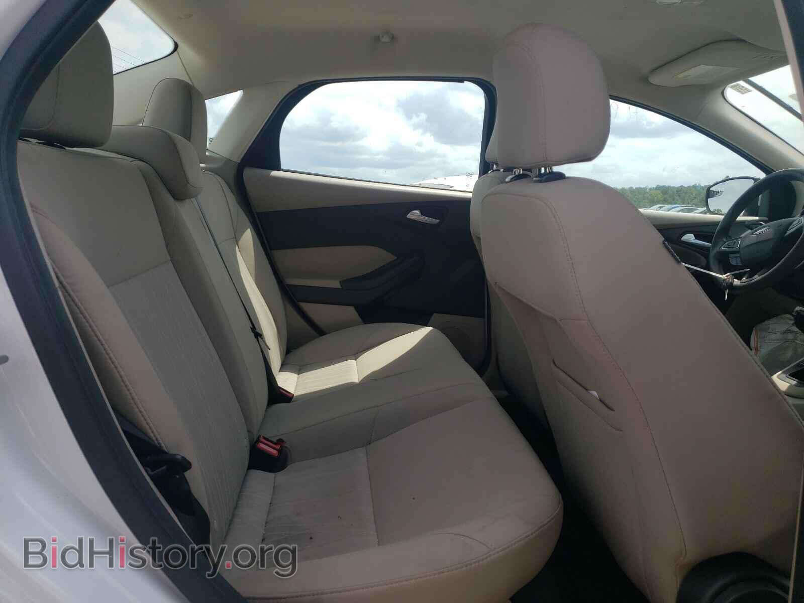 2016 FORD FOCUS - VIN: 1FADP3F21GL207082 - Фото 6