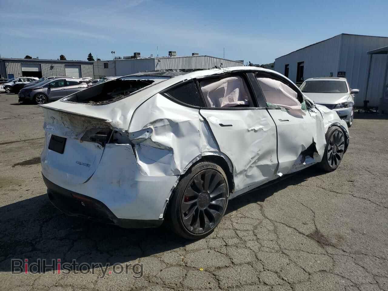 2023 TESLA MODEL Y - VIN: 7SAYGDEF0PF740651 - Фото 3
