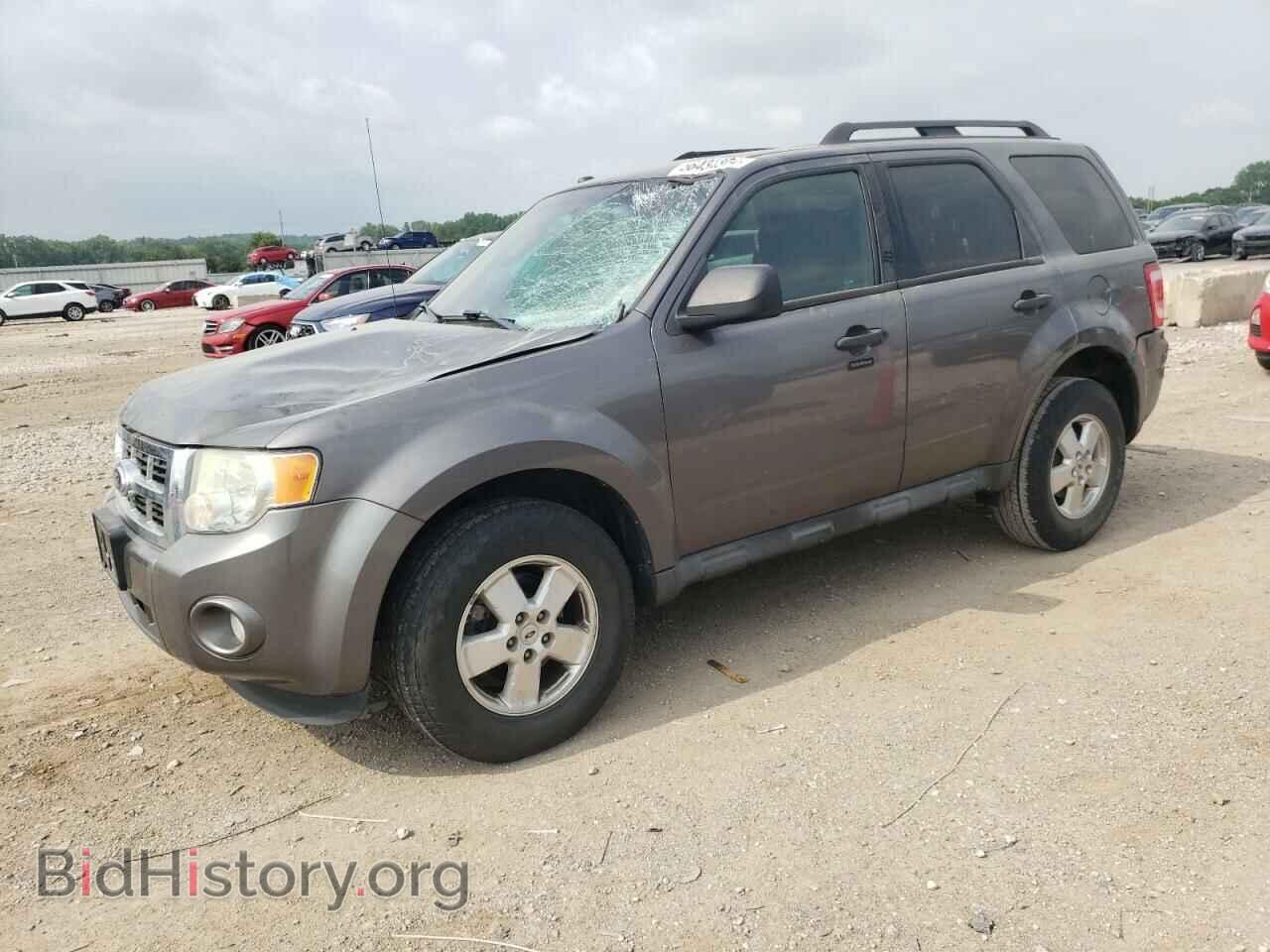 Photo 1FMCU0D77BKB39280 - FORD ESCAPE 2011