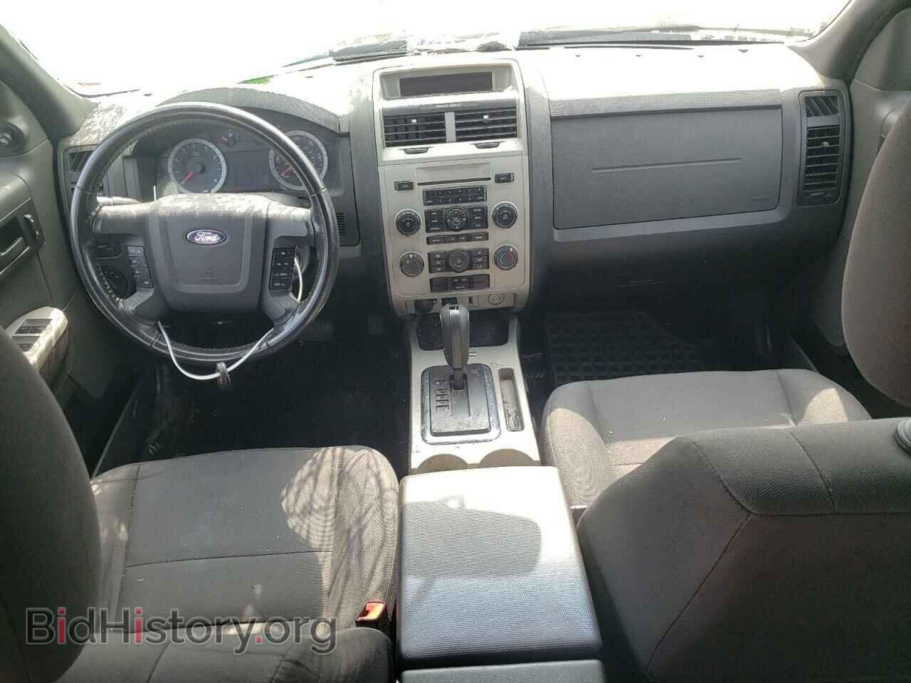 2011 FORD ESCAPE - VIN: 1FMCU0D77BKB39280 - Фото 8