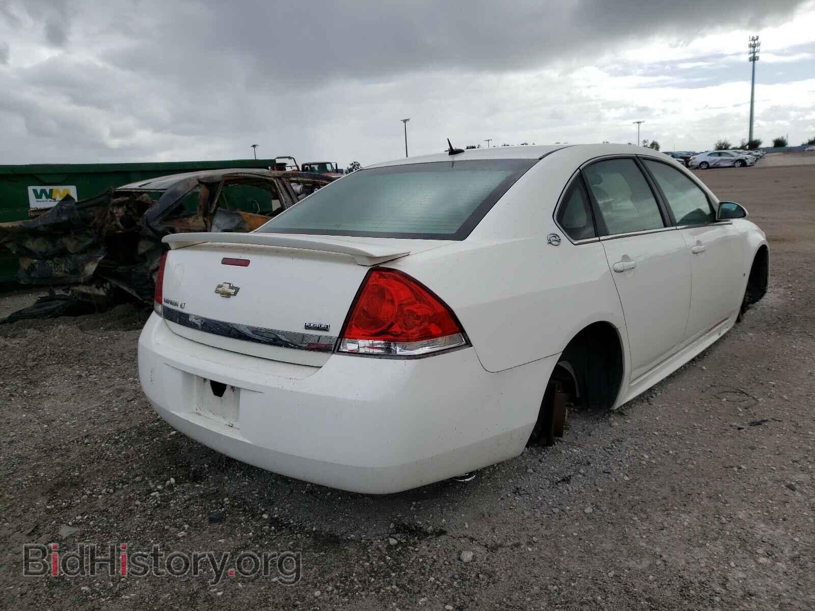 2009 CHEVROLET IMPALA - VIN: 2G1WT57KX91217765 - Фото 4